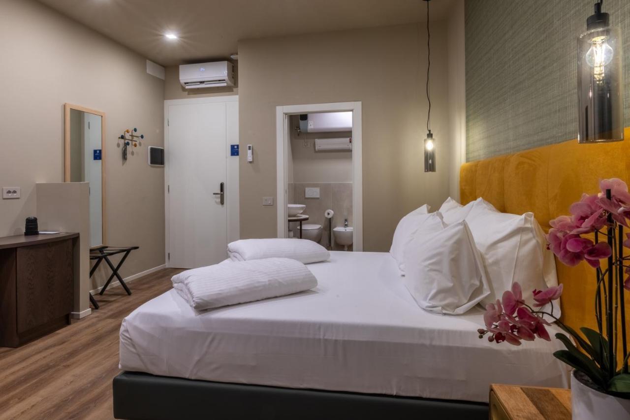 Hi Room Trente Extérieur photo